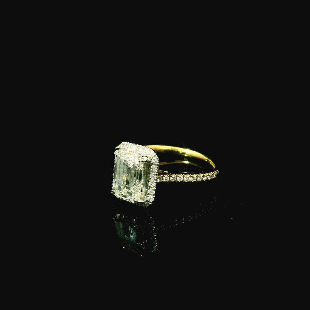 gold diamond ring. lab grown diamond rings. diamond rings for women