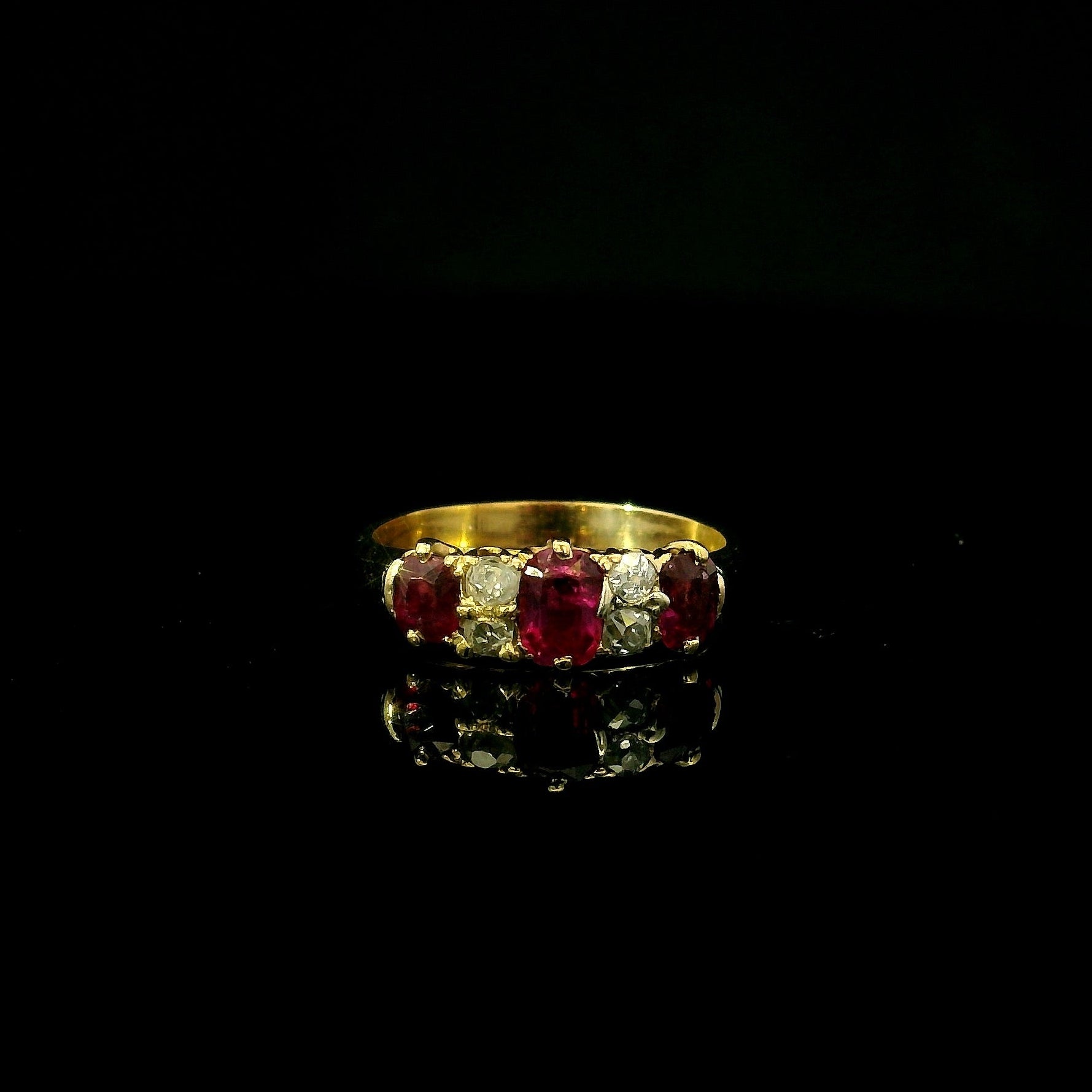 gold ring with rubies and diamonds - vintage antique ring in kent