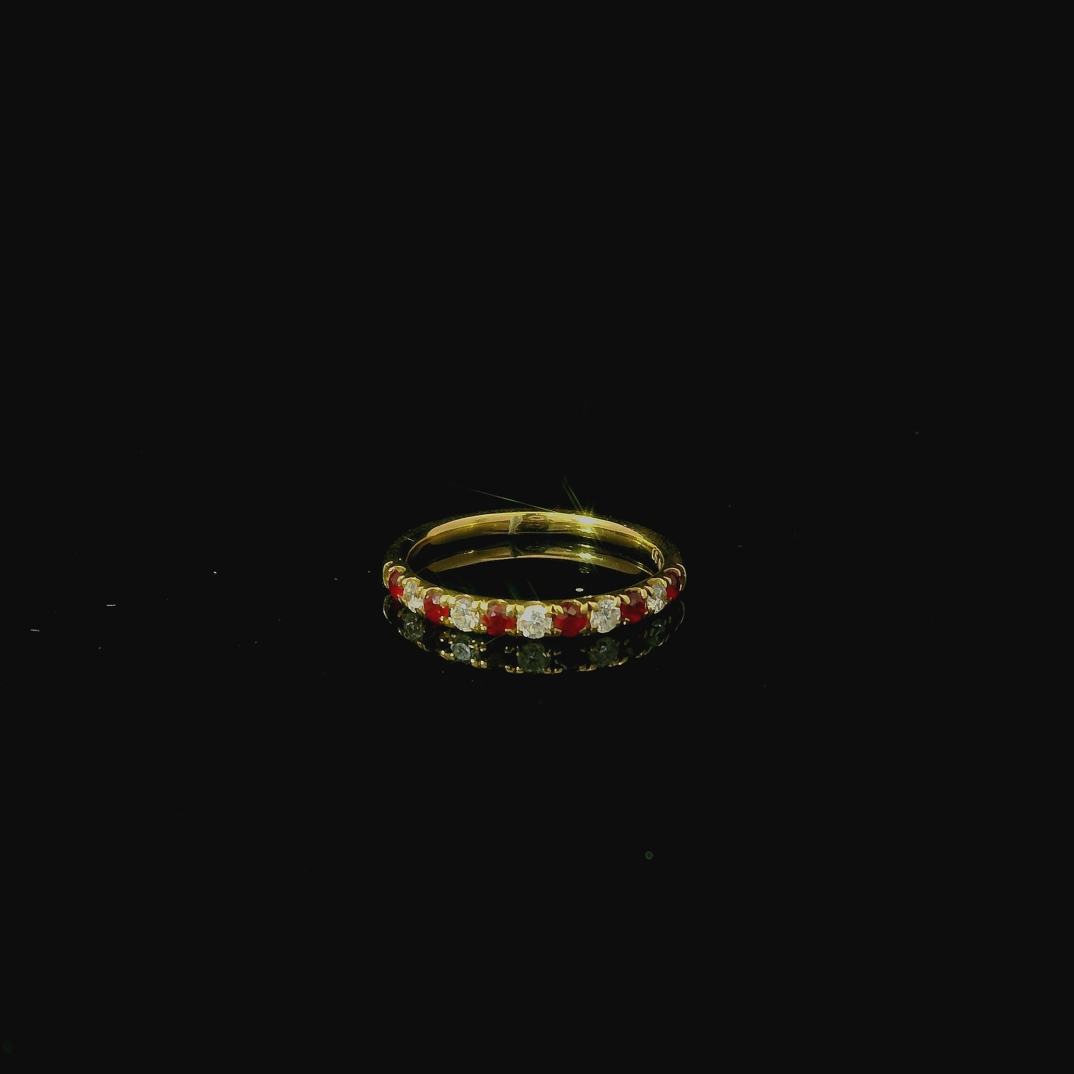 yellow gold eternity ring with rubies and diamonds. christmas gift for women. birthday gift for women. second hand jewellery west malling. kings hill business
