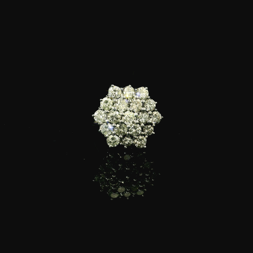 white gold diamond ring - brillaint cut diamonds daisy shape. ring for women