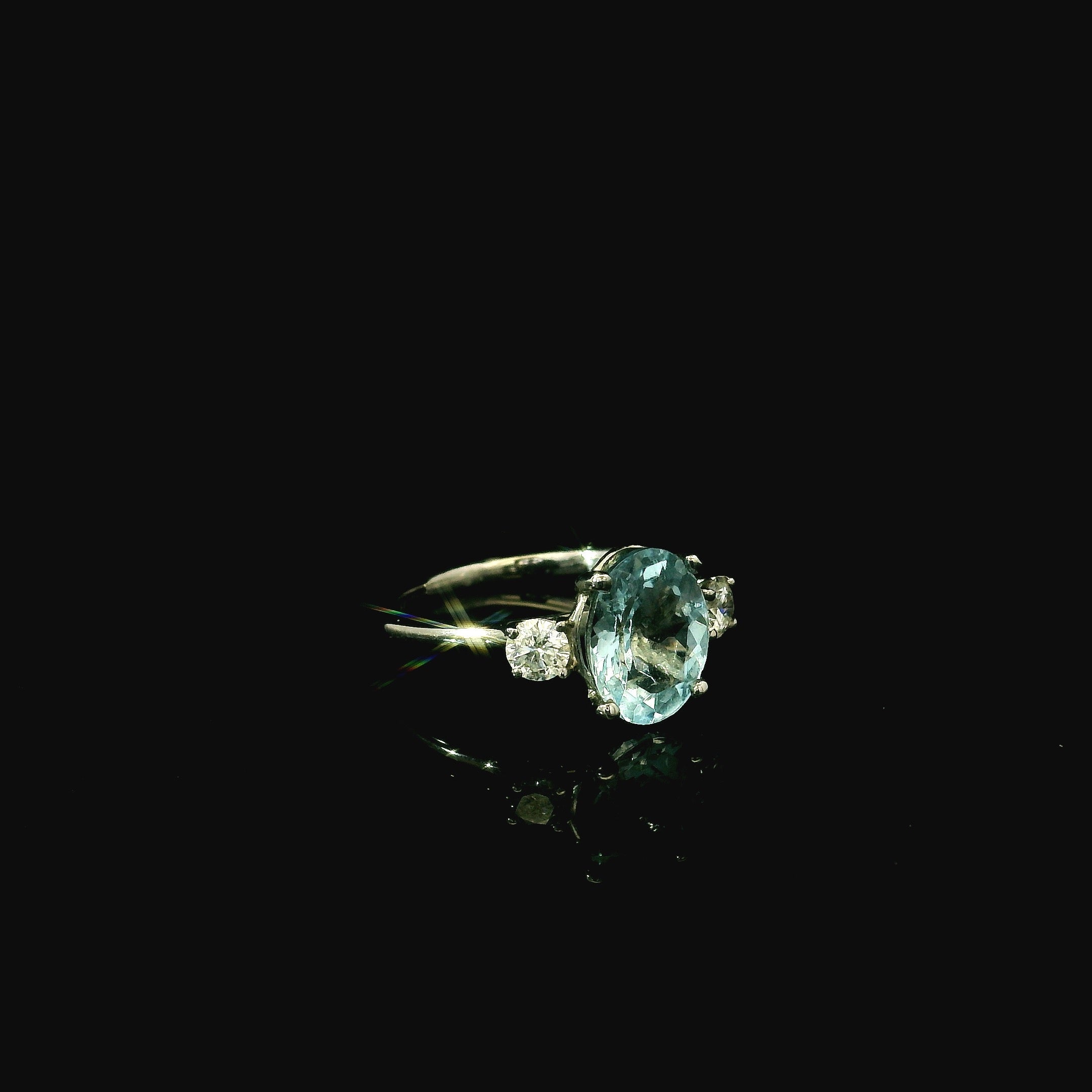 unique one off aquamarine oval cut ring - white gold kent maidstone
