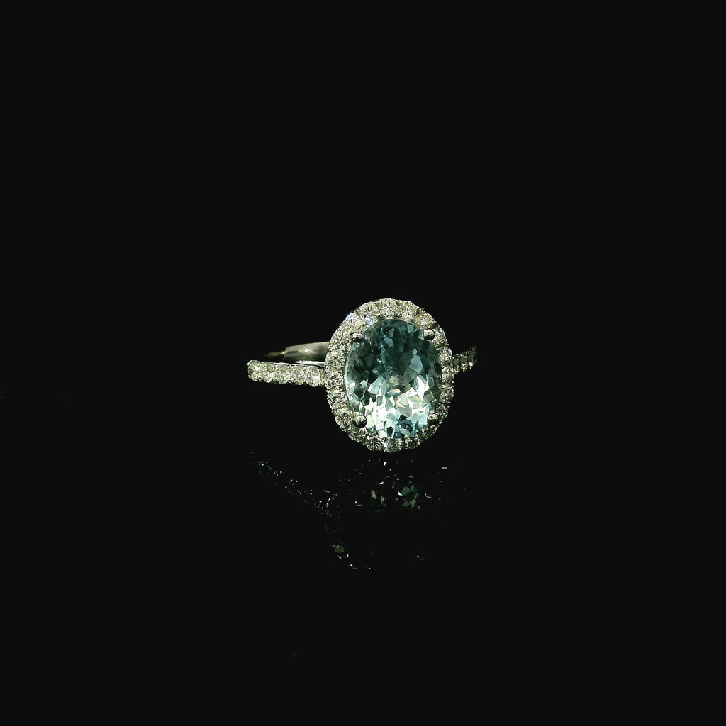 18ct white gold ring for women engagement in kent - west malling jewellery