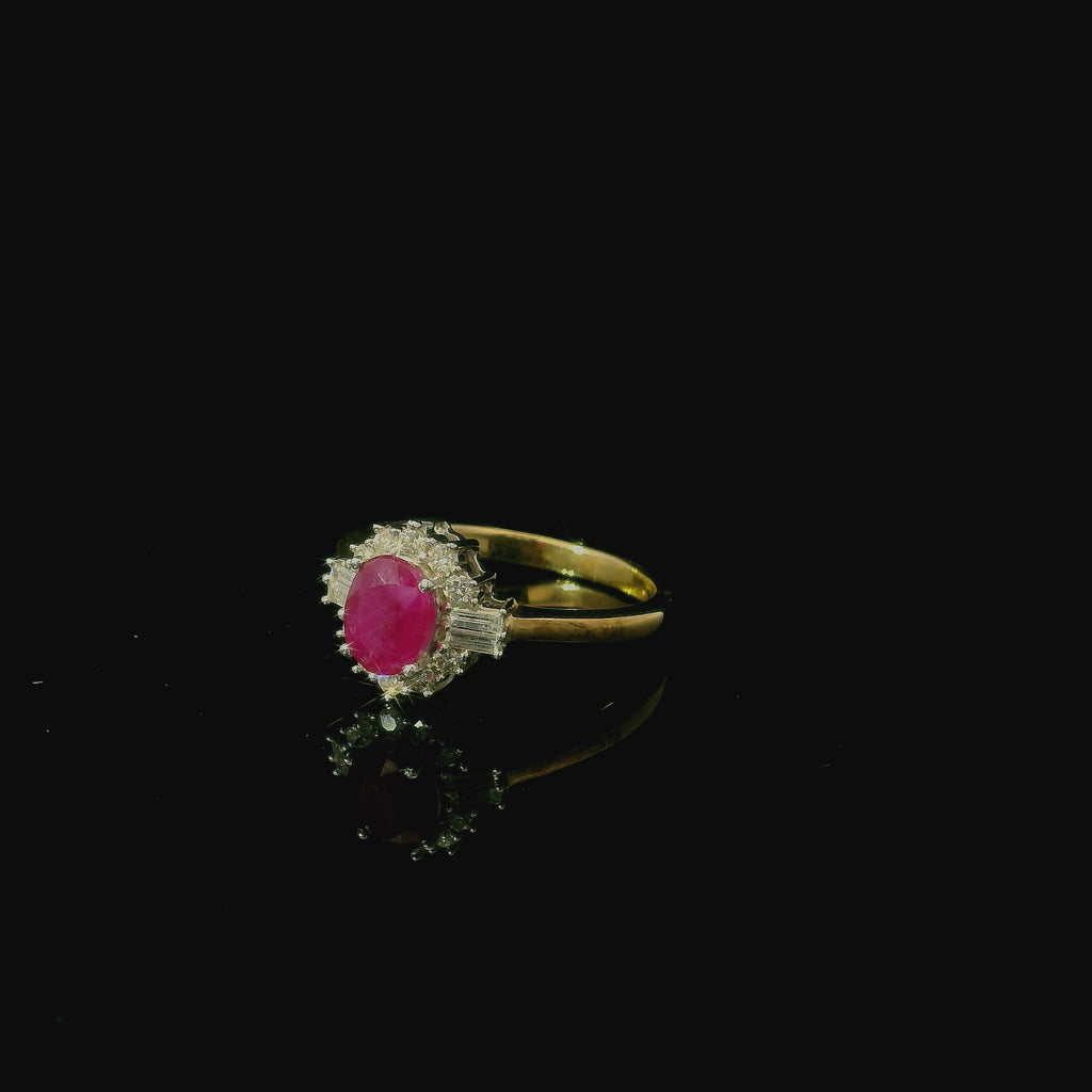 vibrant yellow gold ring with oval cut ruby gemstone. gifts for women. second hand vintage antique jewellery for sale near me kent