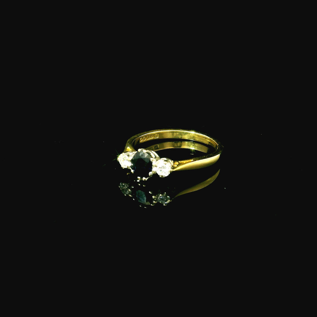 blue sapphire rings west malling jewellers. borough green jewellers. reputable jewellers near me maidstone