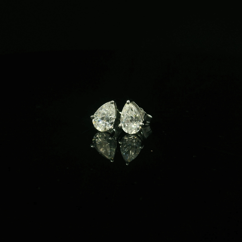 lab grown diamond jewellery in west malling. lab grown diamond earrings for sale. pear cut diamond earrings