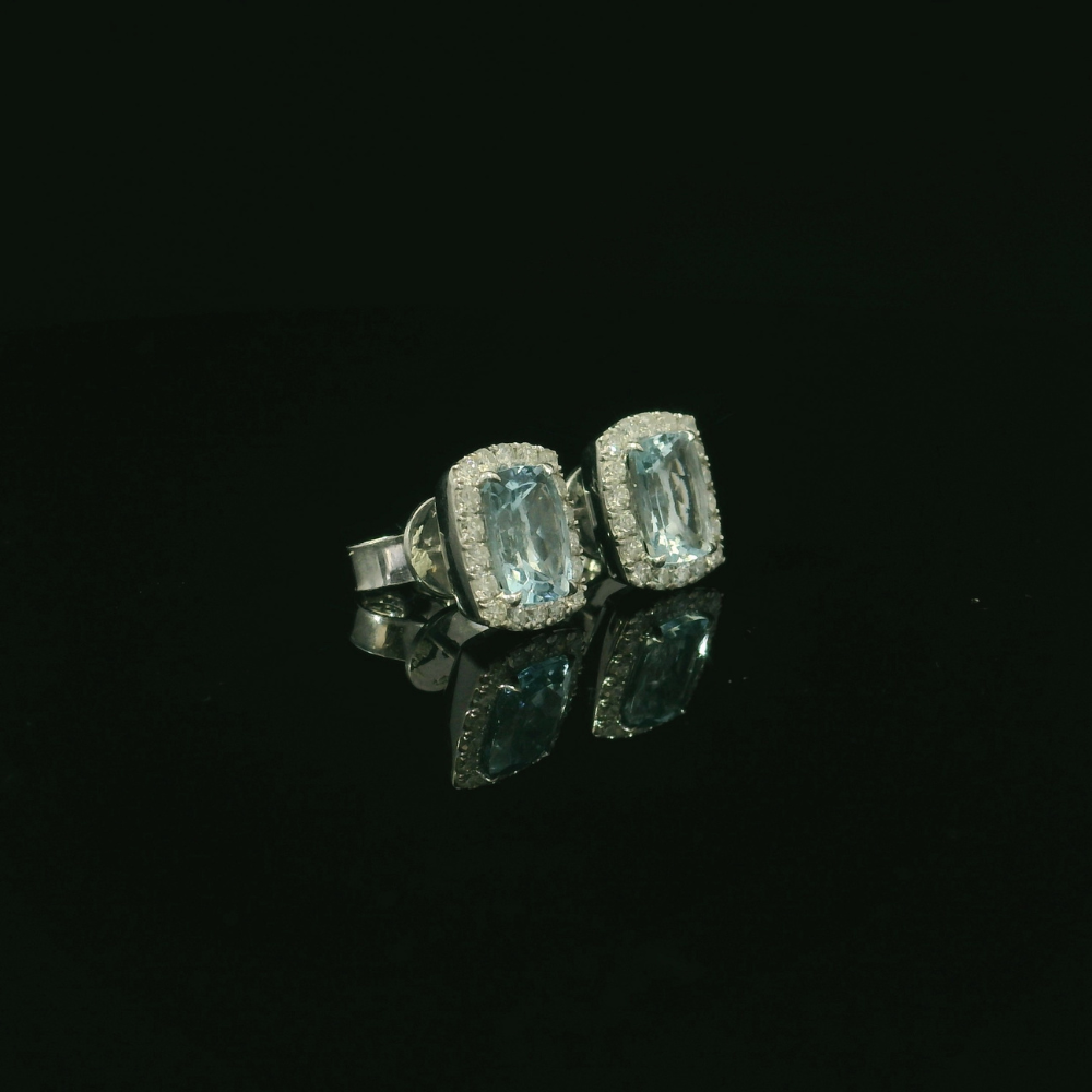 aquamarine earrings for sale in kent. 