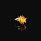 vintage ring with amber stone. gold ring for sale in kent. 1970s inspired jewellery. 1970s hippie ring