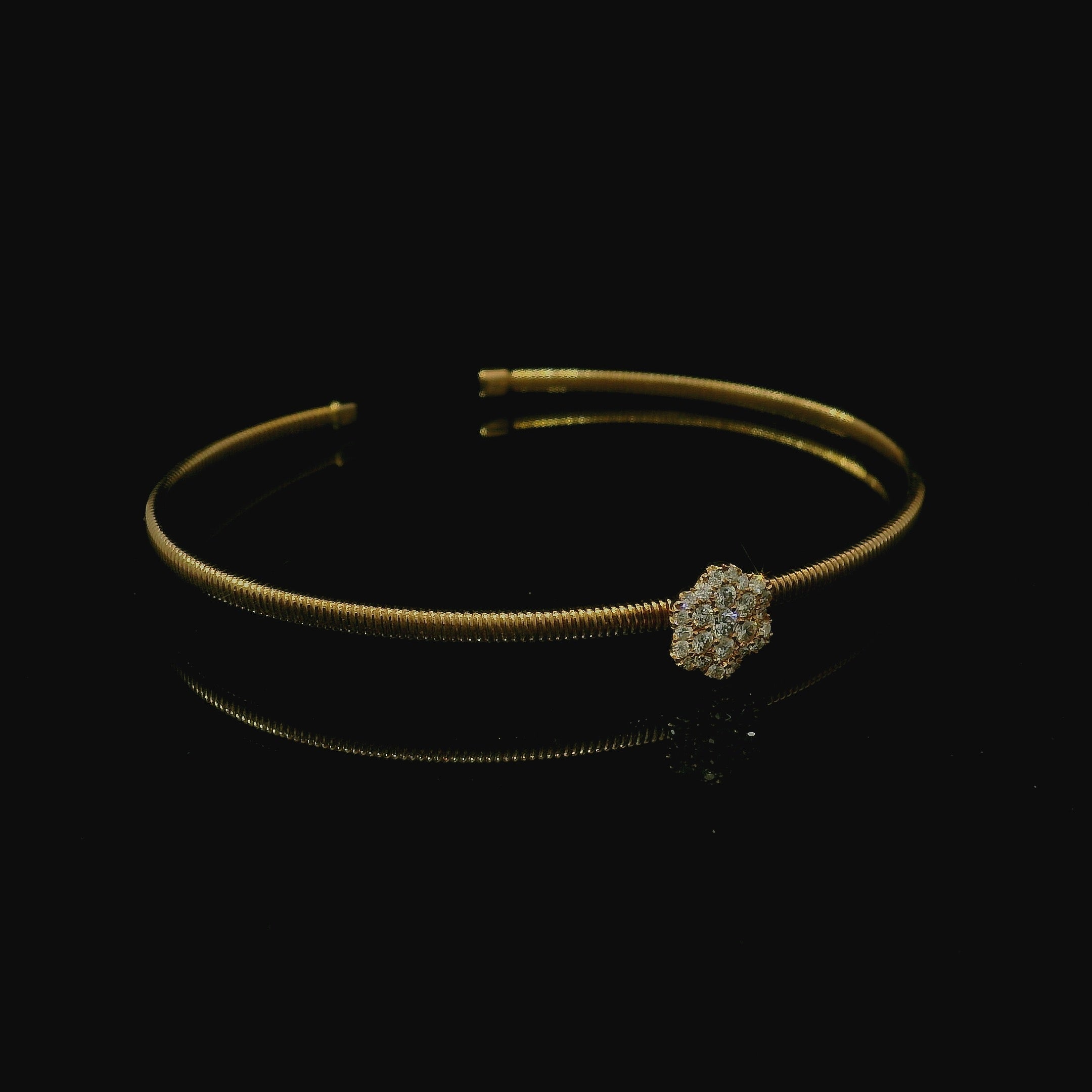 gold bangle with diamond cluster. diamond bangle. diamond jewellery for women. womens bangle