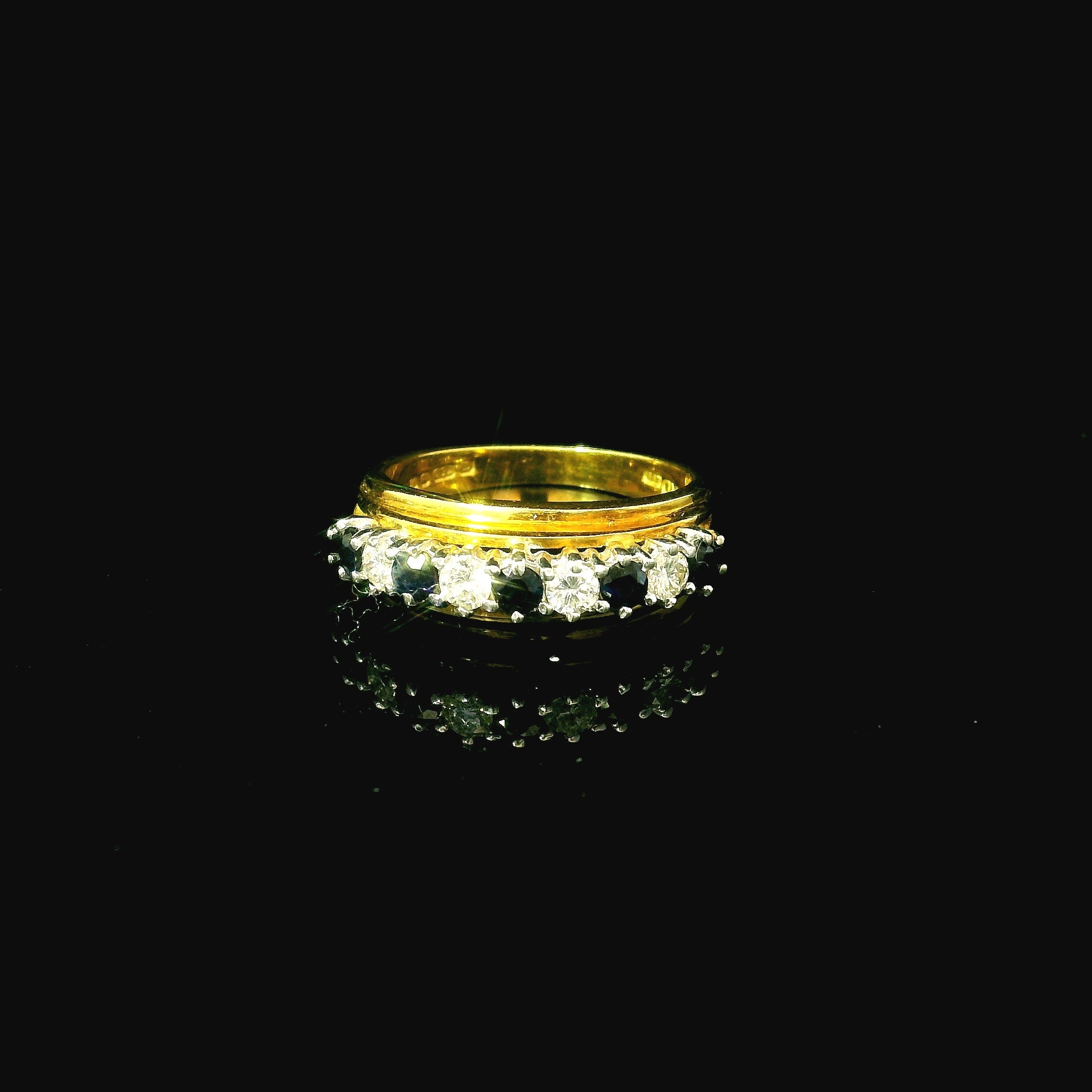 blue sapphire gold ring for women. gold ring for women