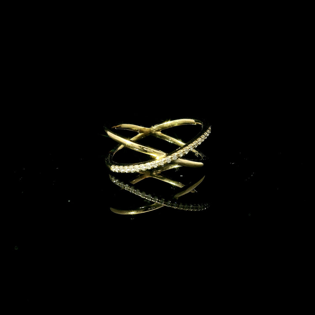diamond cross ring 