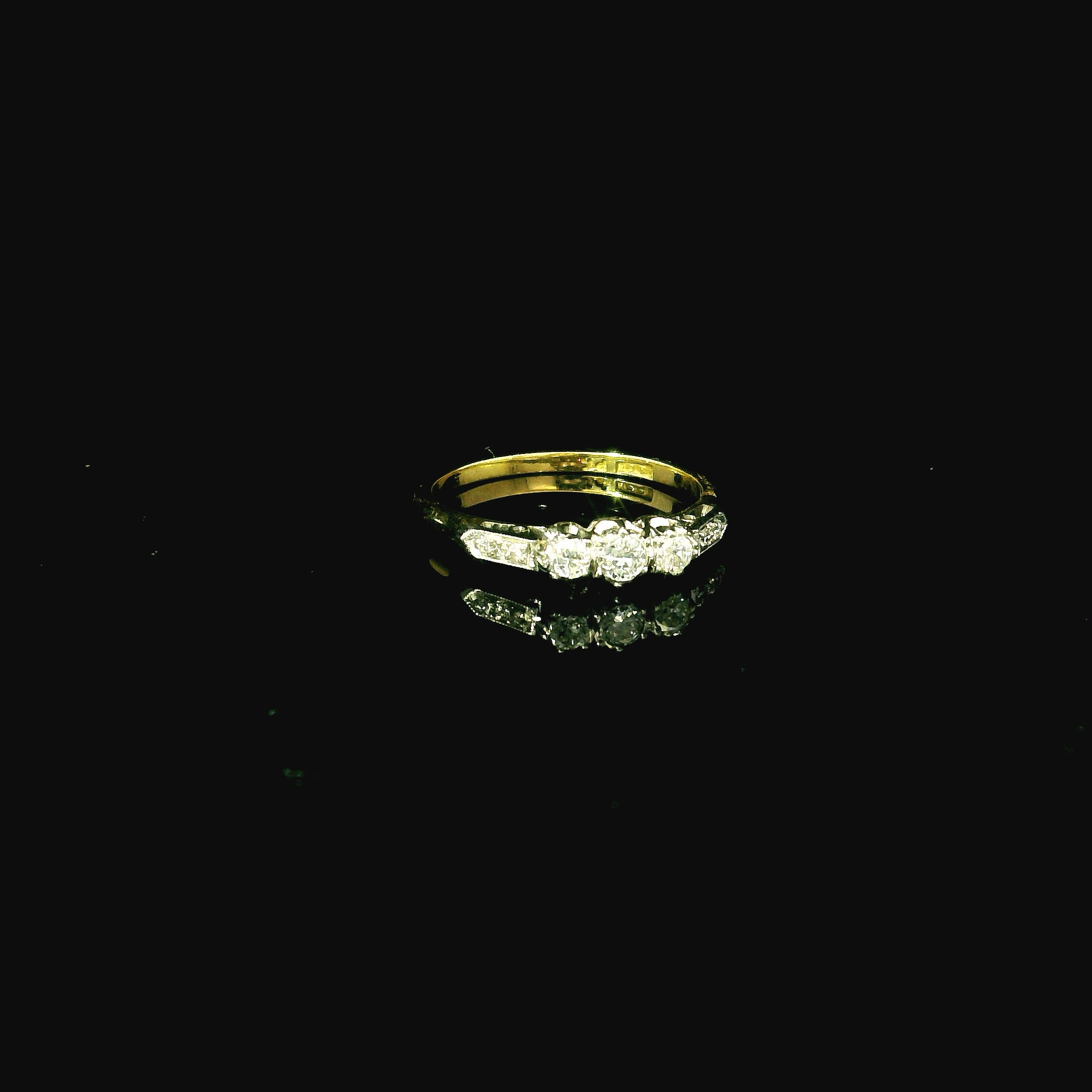 gold diamond ring for women. antique ring west malling