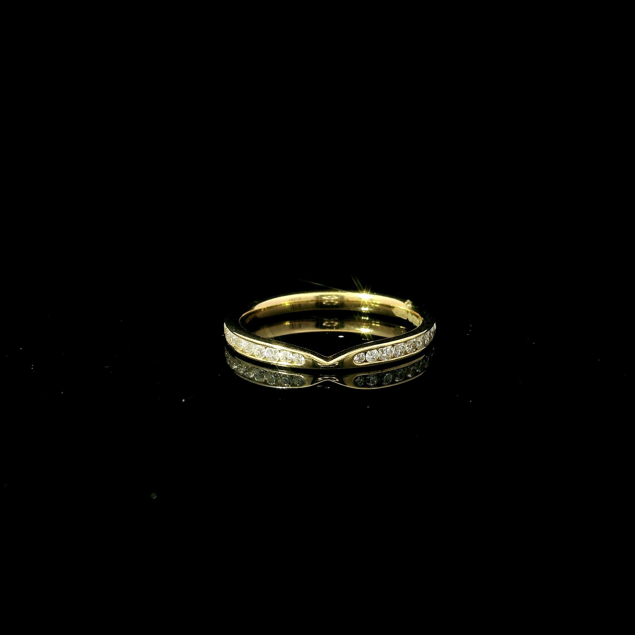 diamond v ring. shaped diamond ring for women