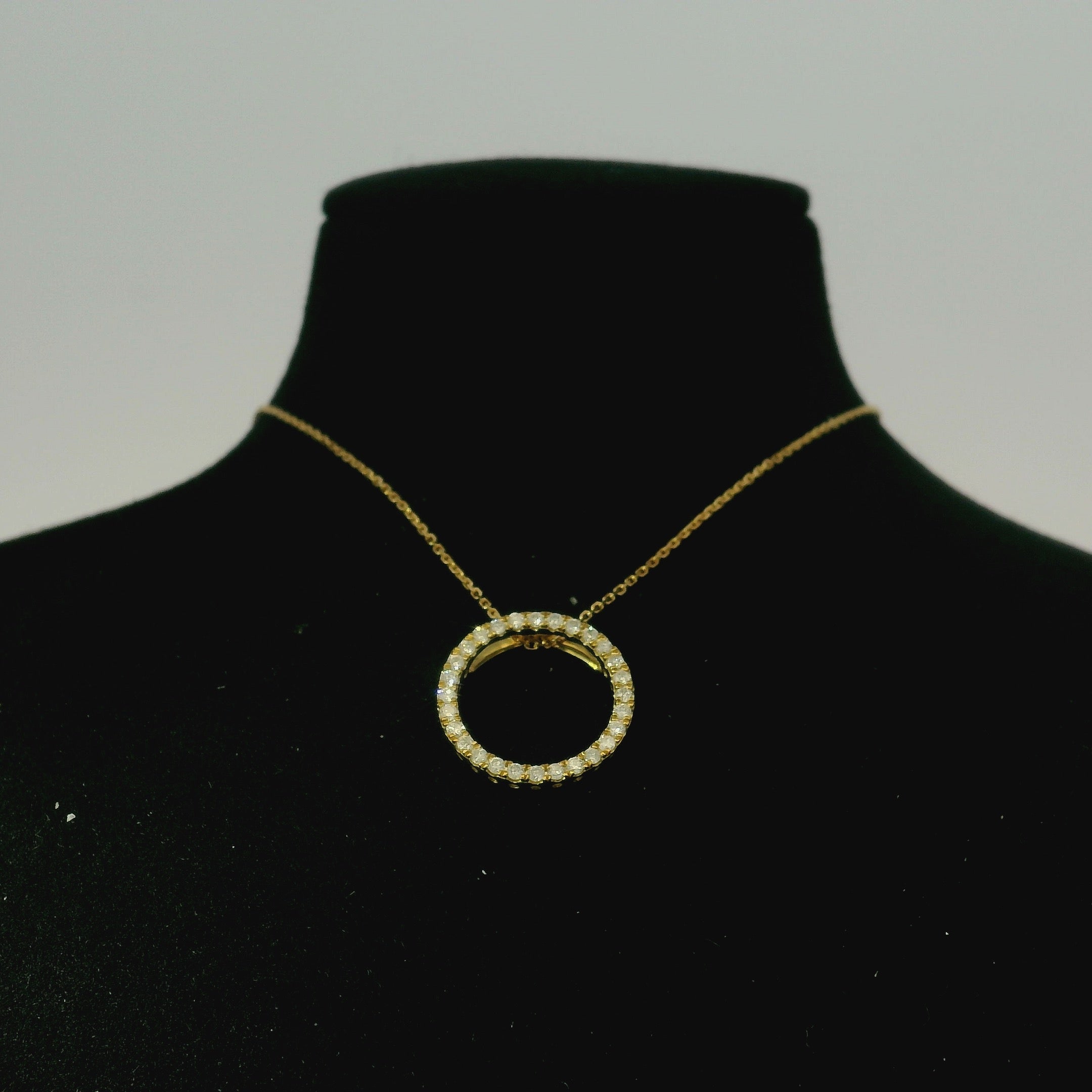 gold necklace with diamonds