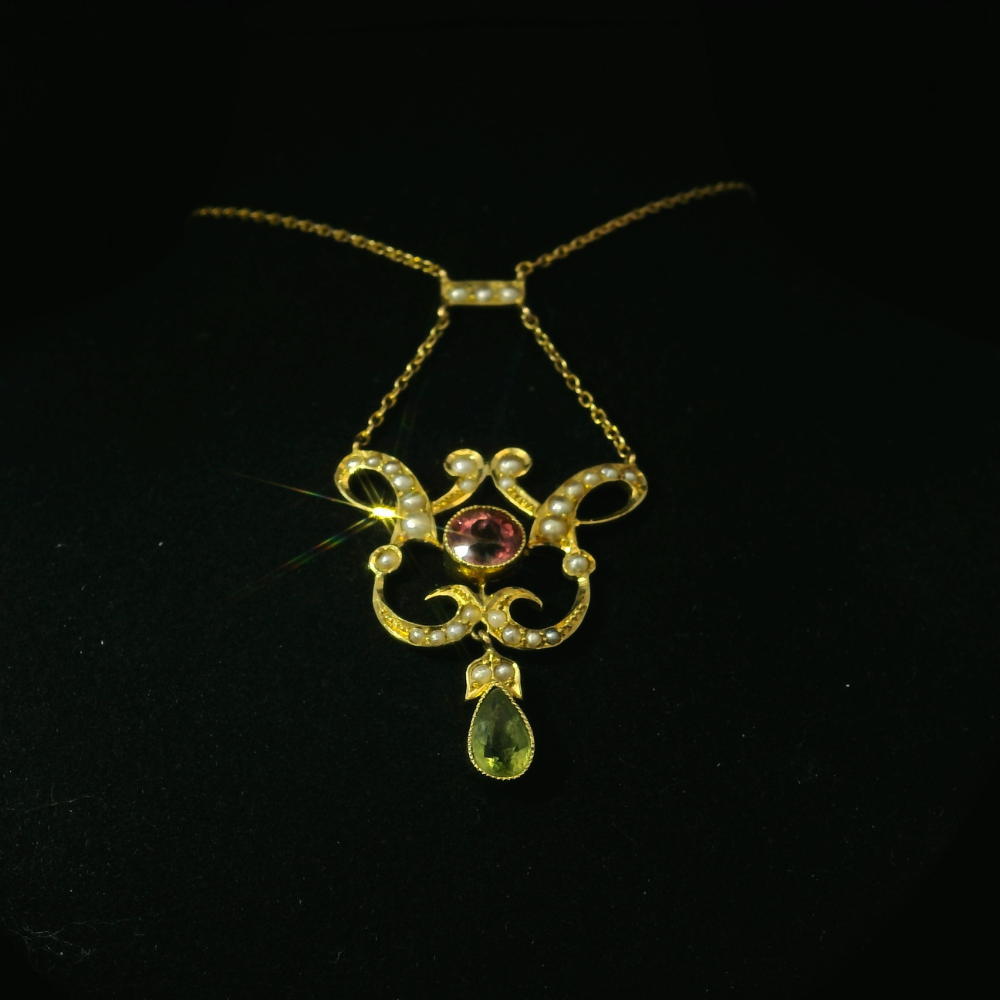 pearl necklace for women