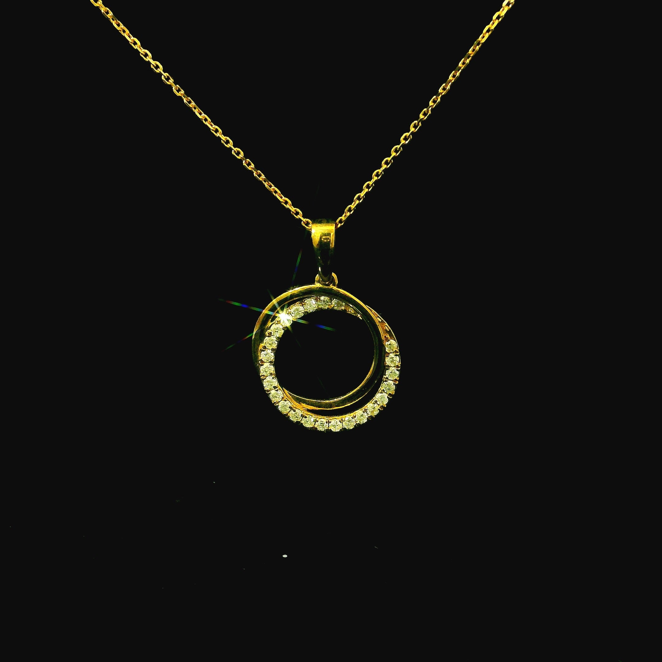 yellow gold necklace with diamond pendant. luxury jewellery west malling