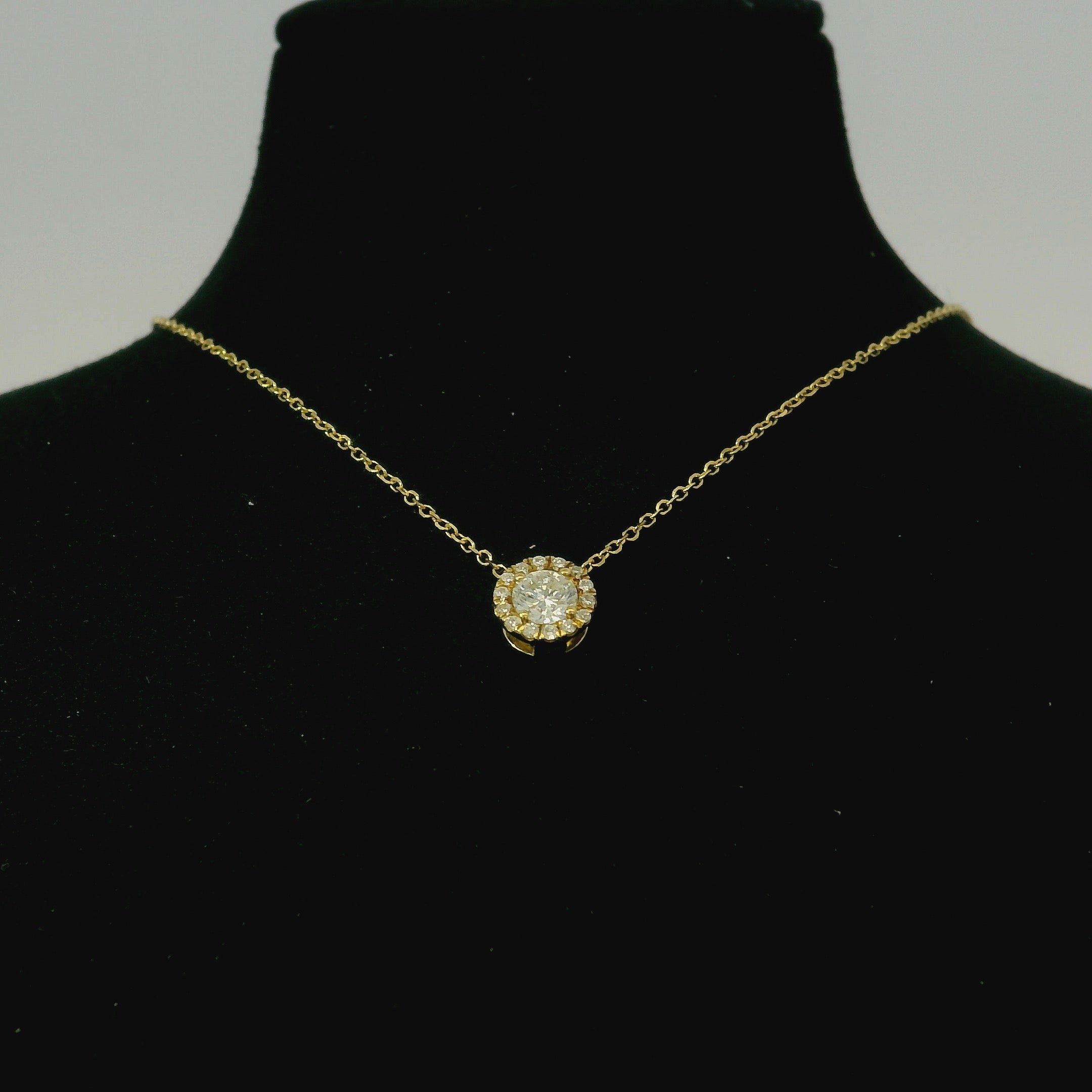 gold diamond necklace in kent for sale