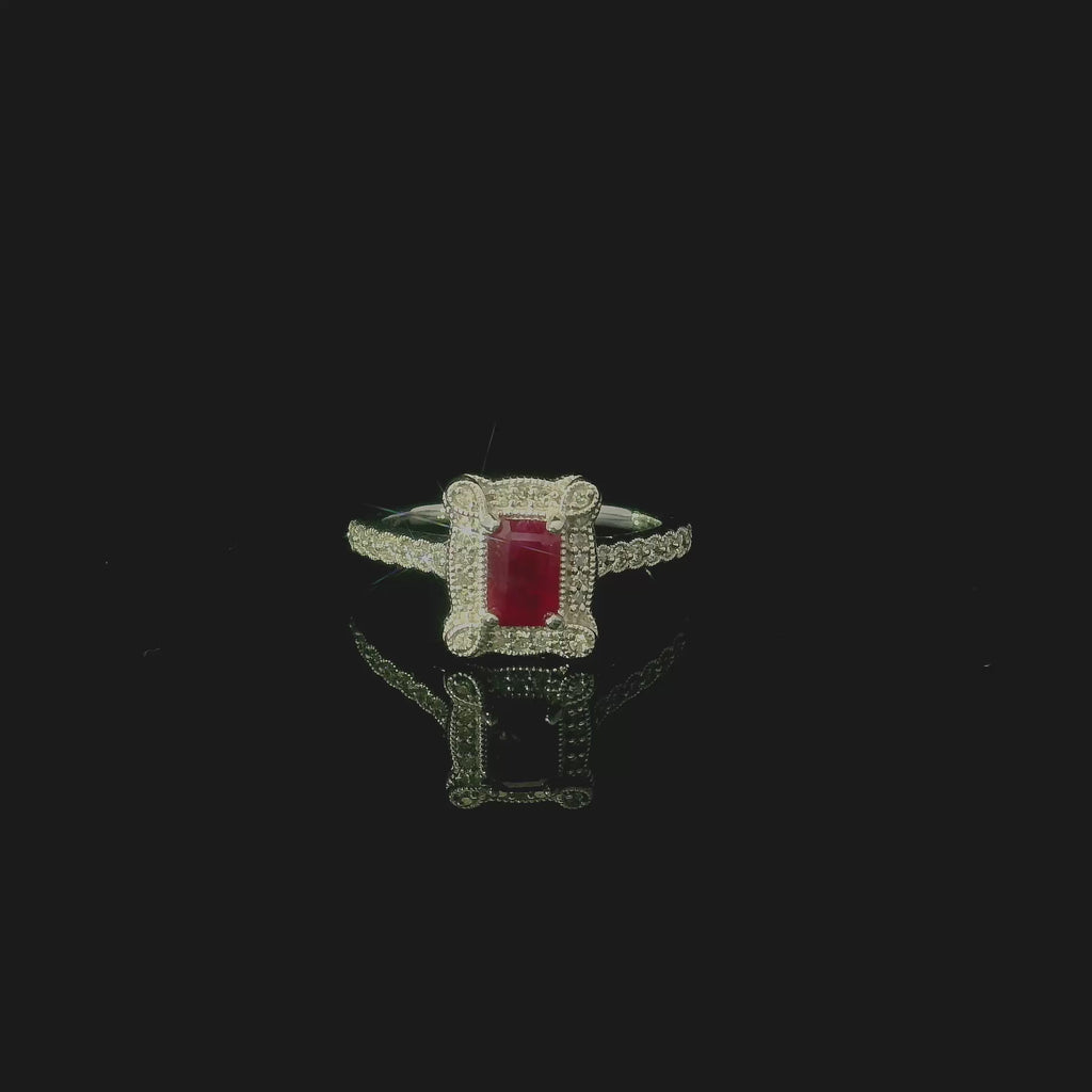 antique inspired jewellery for women. vintage inspired jewellery in kent. second hand jewellery. diamond ring 