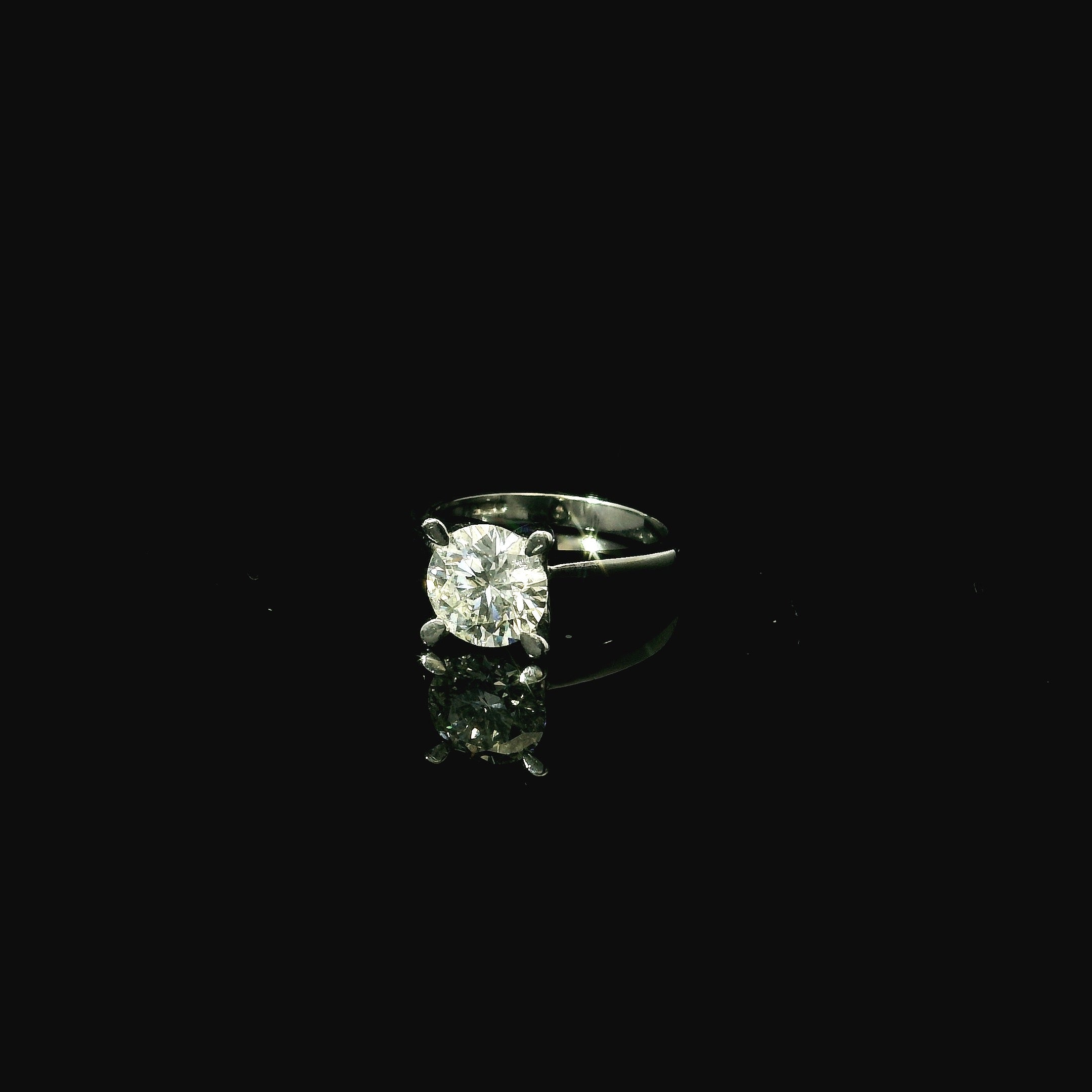 Platinum Diamond Solitaire Ring - Andrew Smith Jewellers