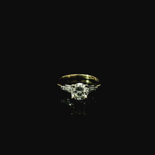 yellow gold diamond ring. brilliant cut diamond ring. luxury gift for women