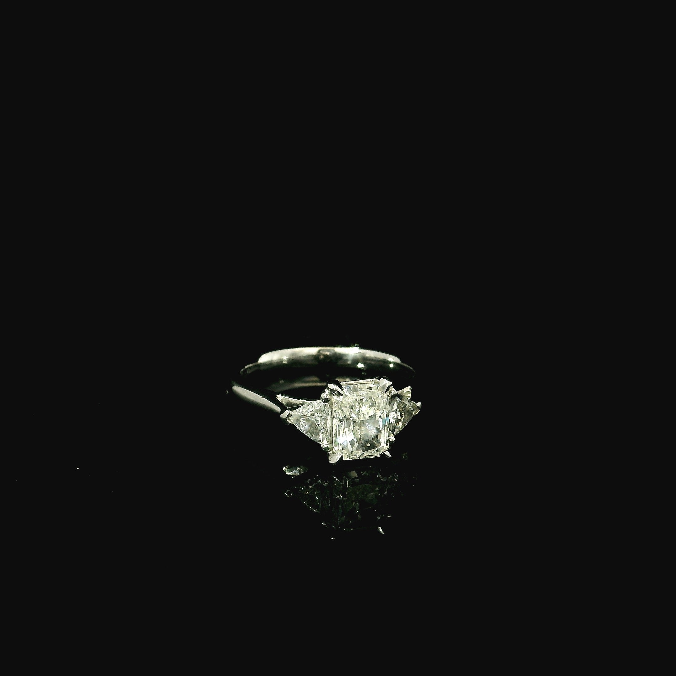 bold statement diamond ring. radiant cut platnium