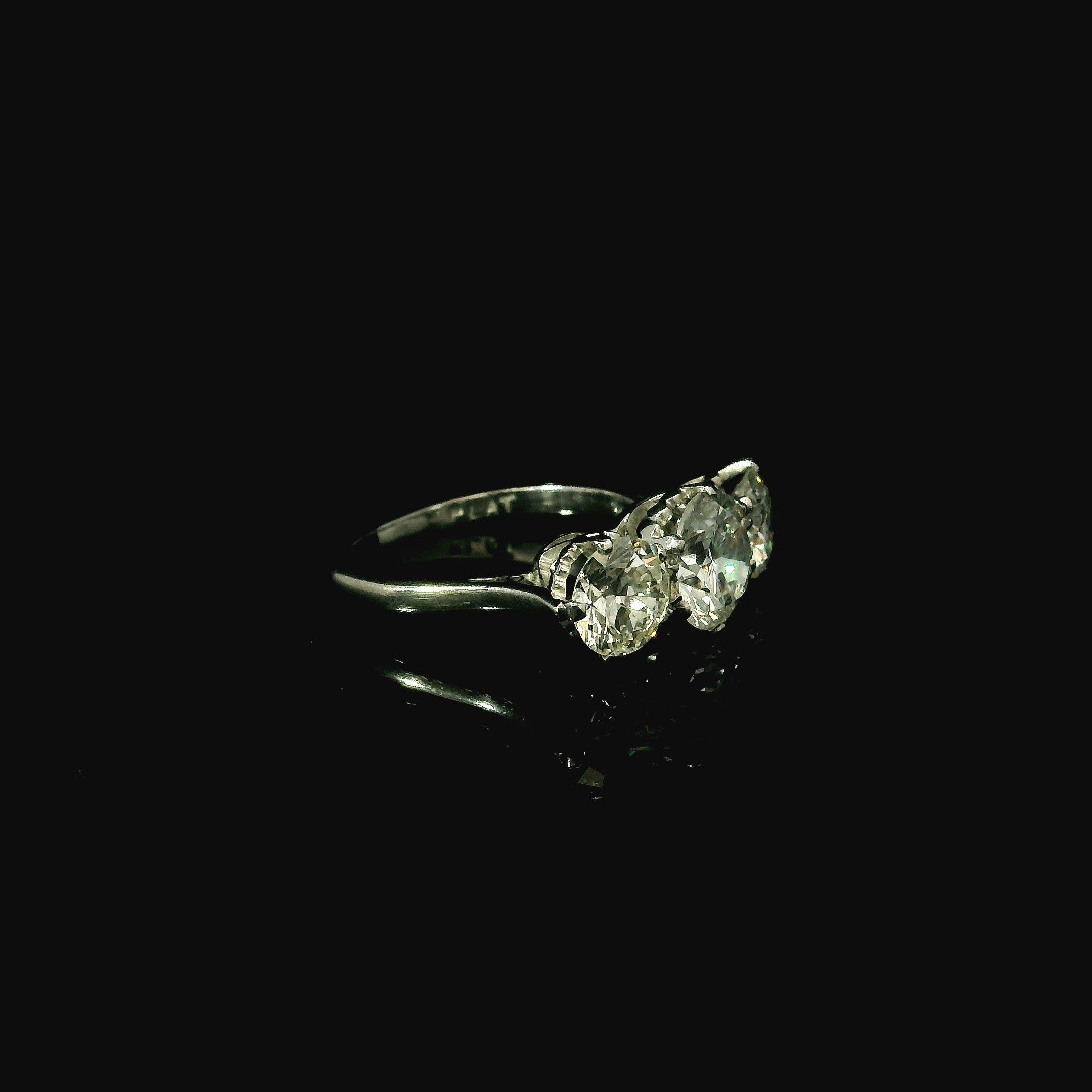 luxury platinum diamond ring for sale near me. expert vintage and antique specialists in kent. 