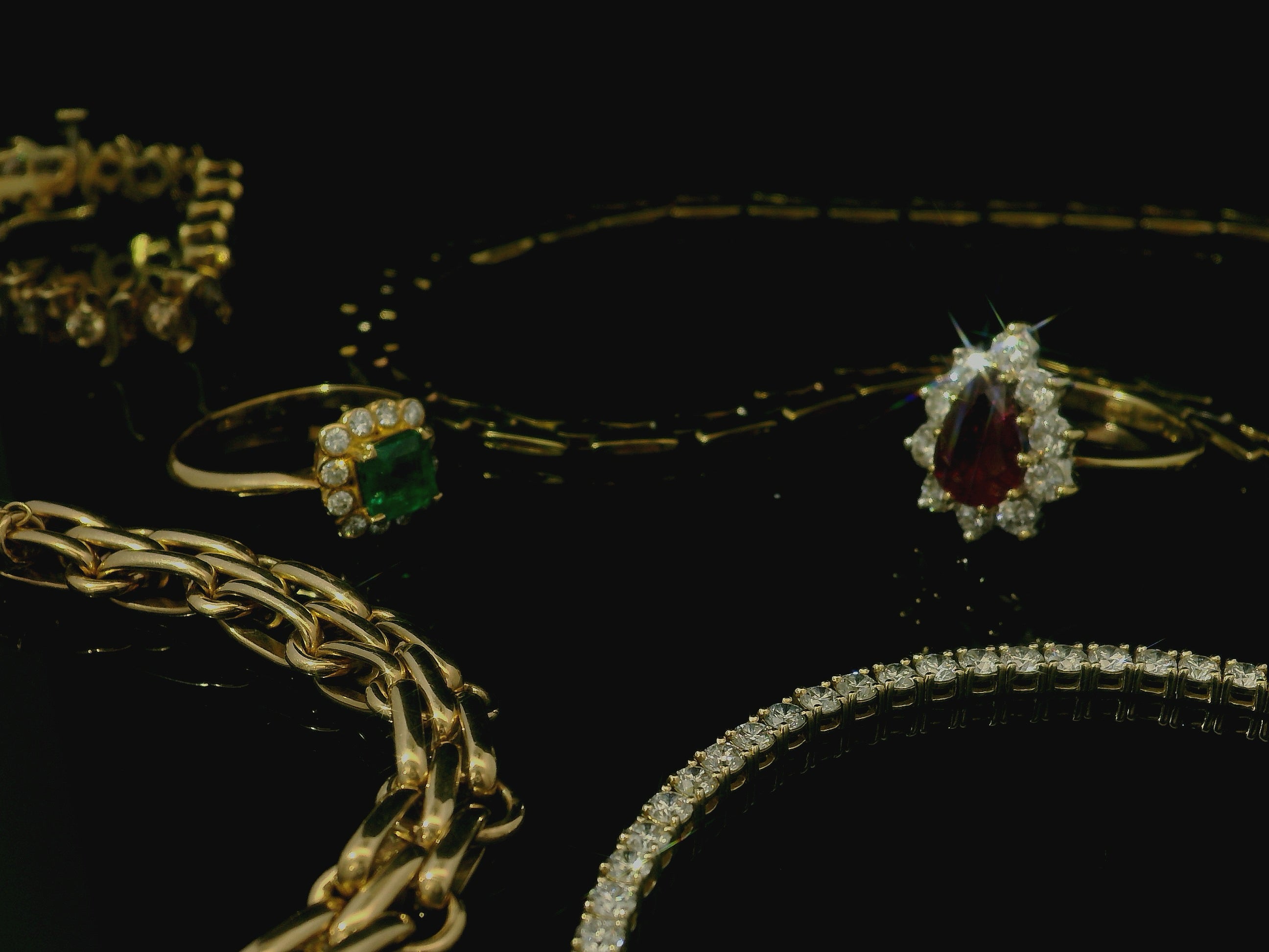 west malling jewellery shop. luxury jewellery 