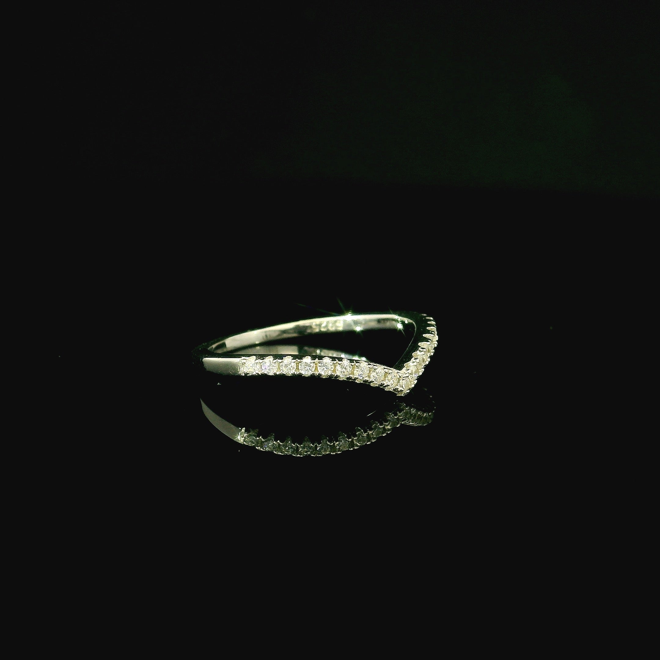 cubic zirconia ring. silver ring for women. silver jewellery for women gifts