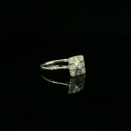 white gold diamond art deco inspired ring. 1920s ring for women