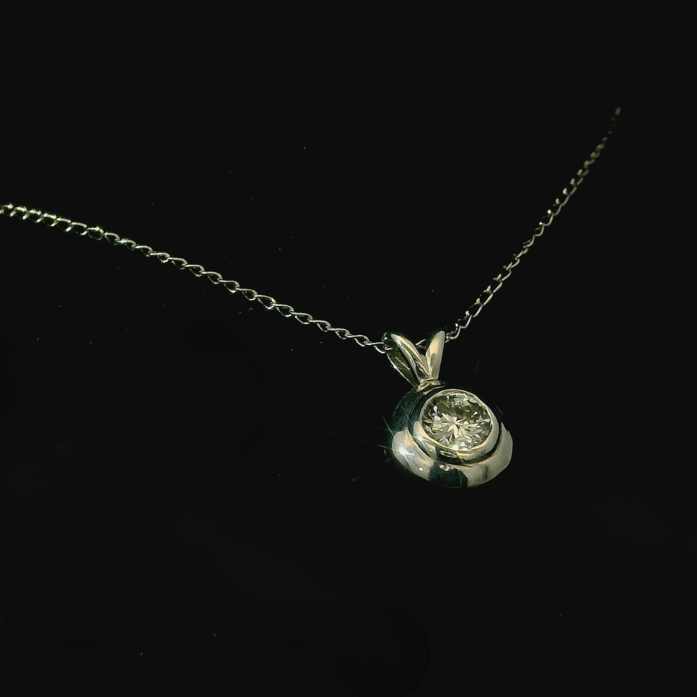 diamond necklace for women. white gold necklace