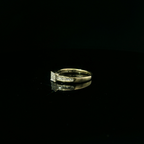 18ct white gold ring, 4 princess cut diamonds, round and baguette cut diamond shoulders, total diamonds = 0.36ct