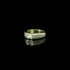 white gold basic simple ring for women. 