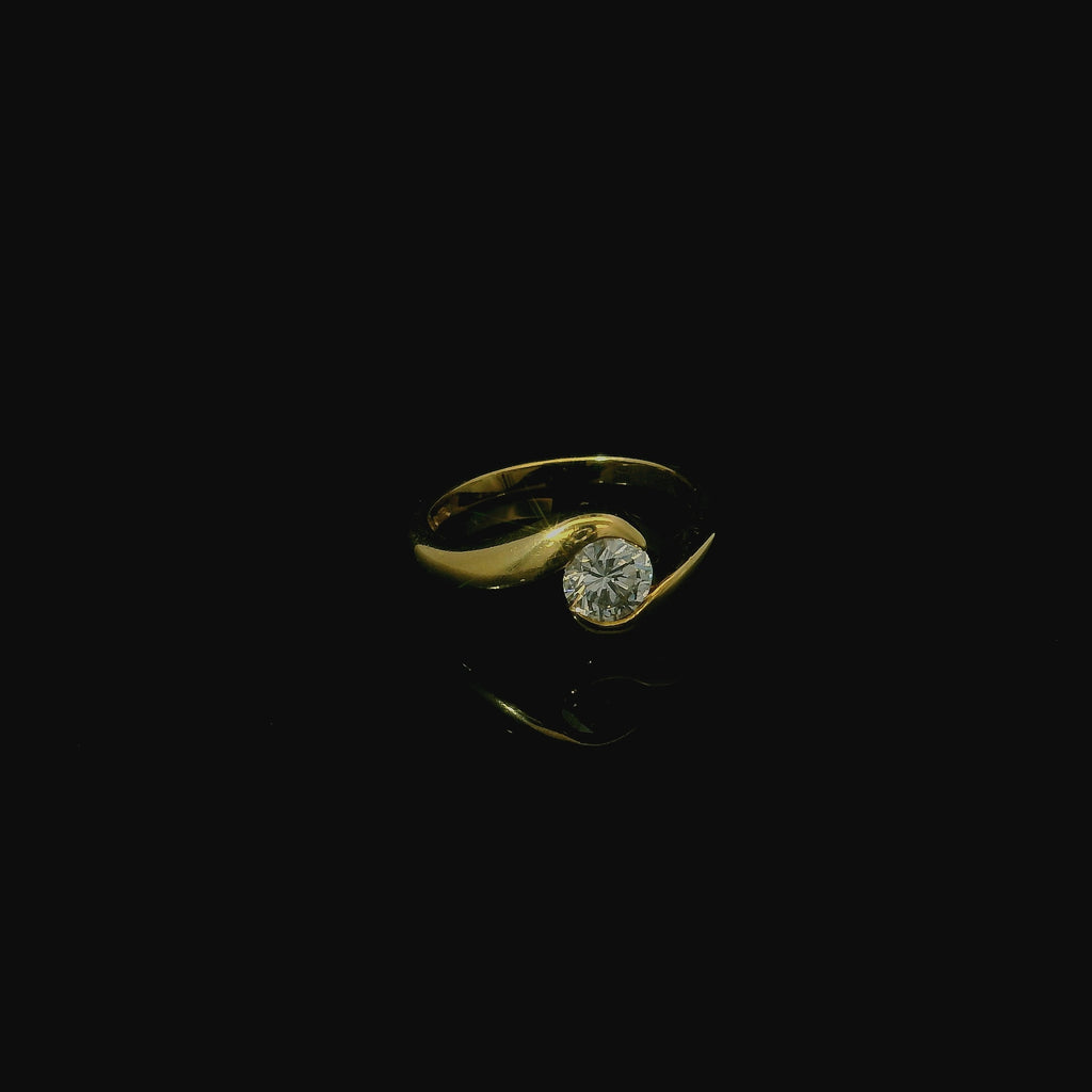 engagement ring for women in west malling. yellow gold jewellery kent